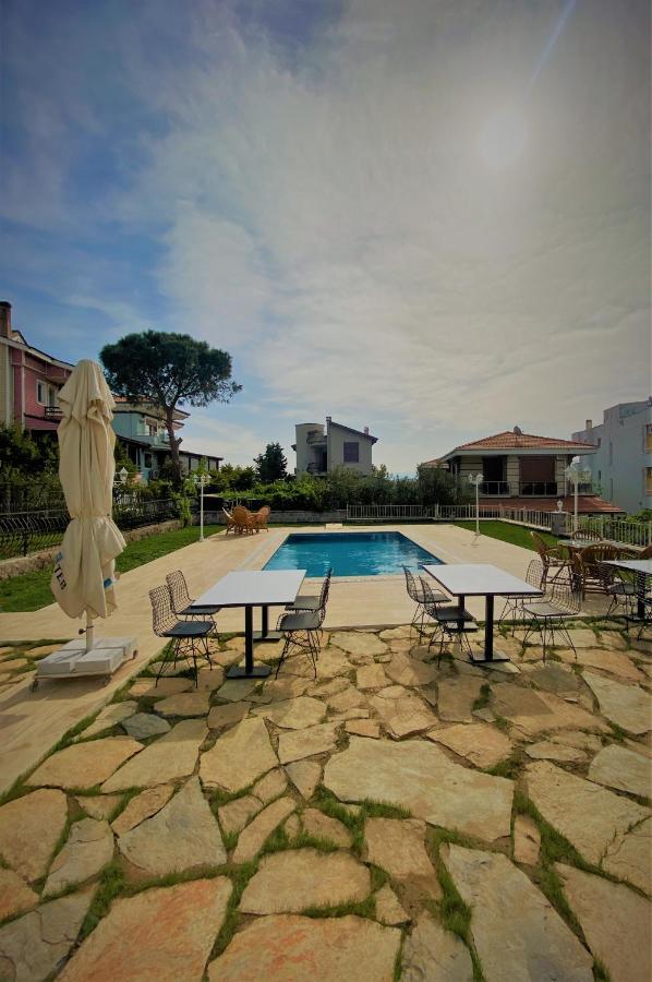 Cunda Kordon Otel Ayvalı Exterior foto